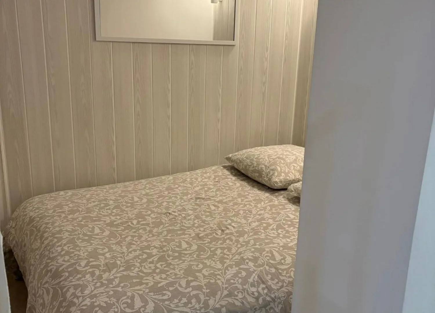 Studio Climatise Au Calme Au Coeur Du Village Medieval Avec Rue Pietonne Cagnes-sur-Mer Francie